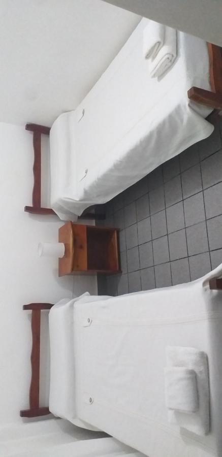 Hotel Tandil プエルト・マドリン エクステリア 写真