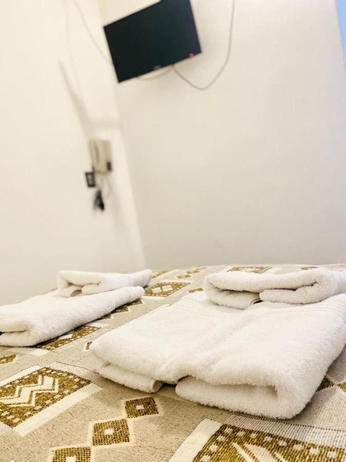 Hotel Tandil プエルト・マドリン エクステリア 写真