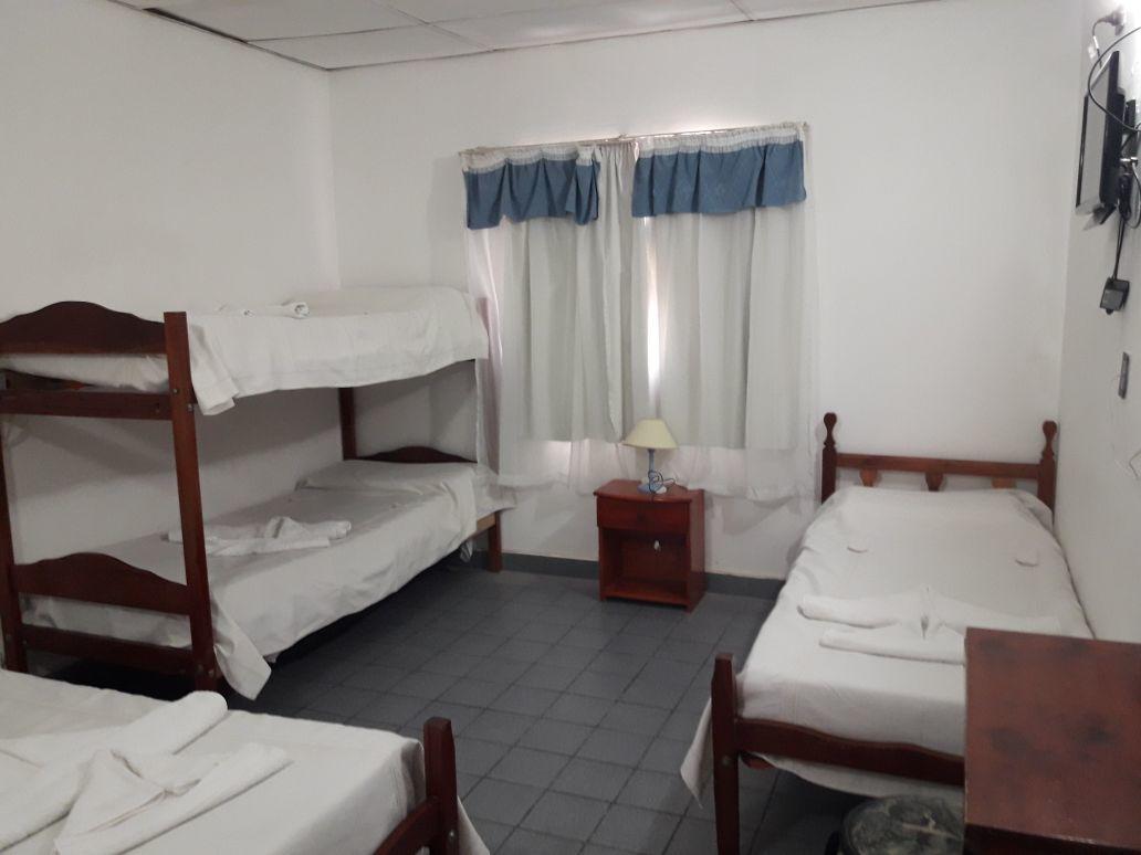 Hotel Tandil プエルト・マドリン エクステリア 写真
