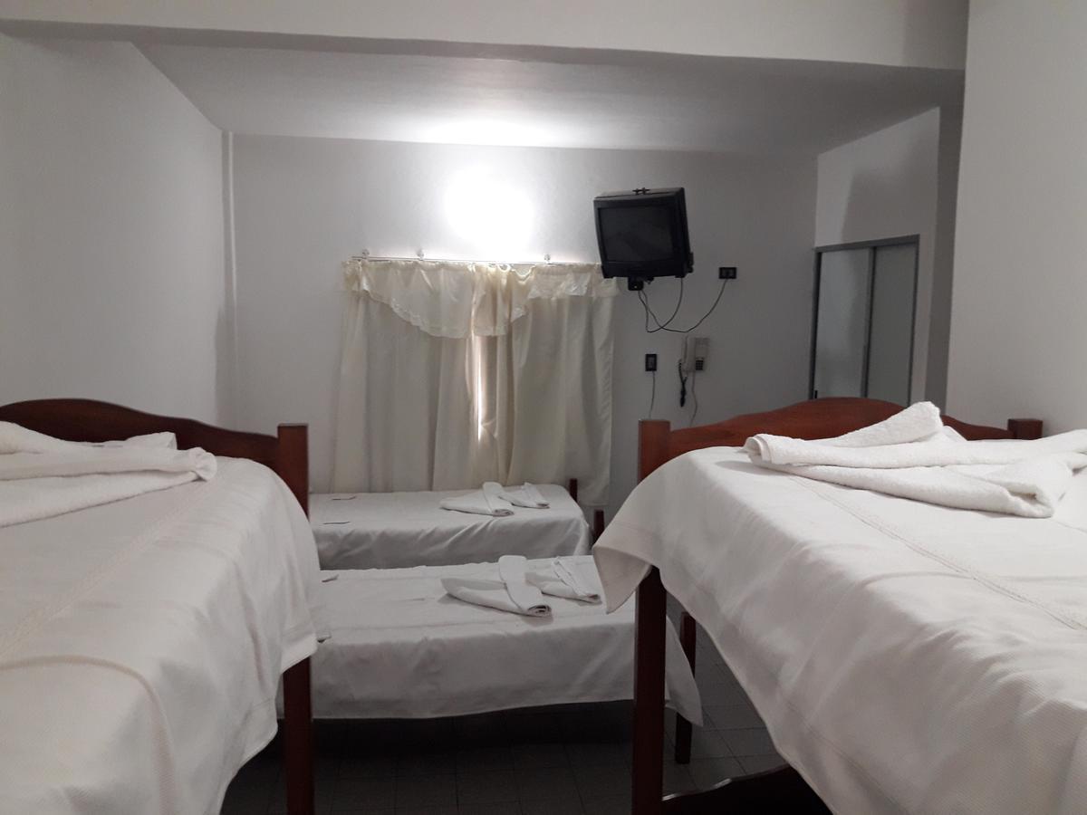 Hotel Tandil プエルト・マドリン エクステリア 写真